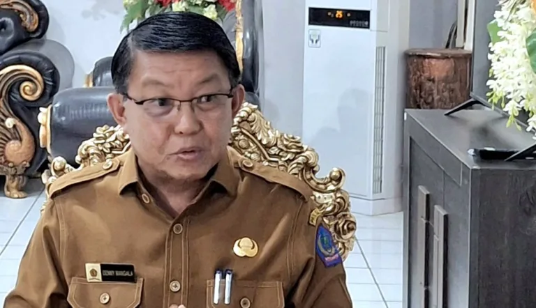 Plh Kepala DKIPS Provinsi Sulut